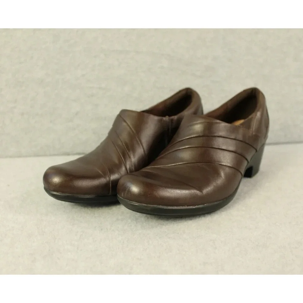 Clarks Bendables Brown Leather Zip up‎ Block Heel Ankle Boots Bootie Size 8.5
